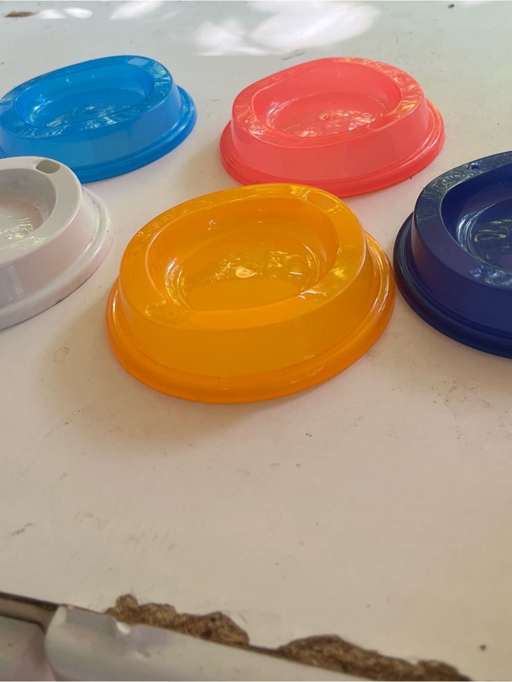 Cup lids - Picture 2 of 2